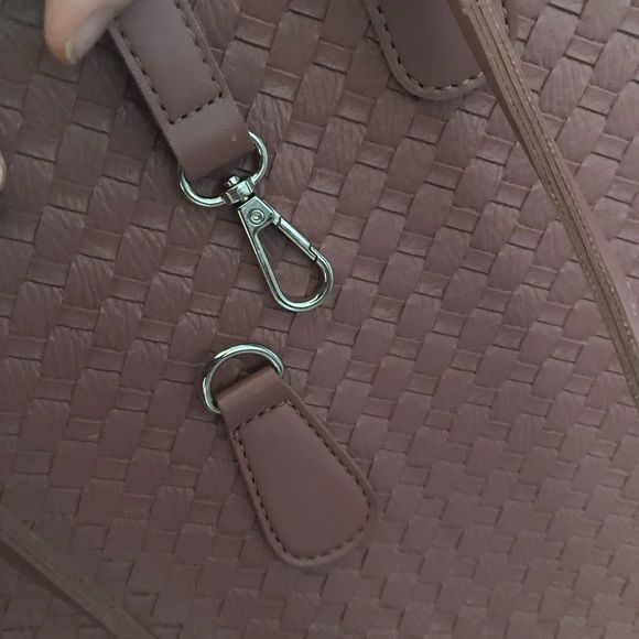 Mauve colored Ulta tote bag - Picture 5 of 5